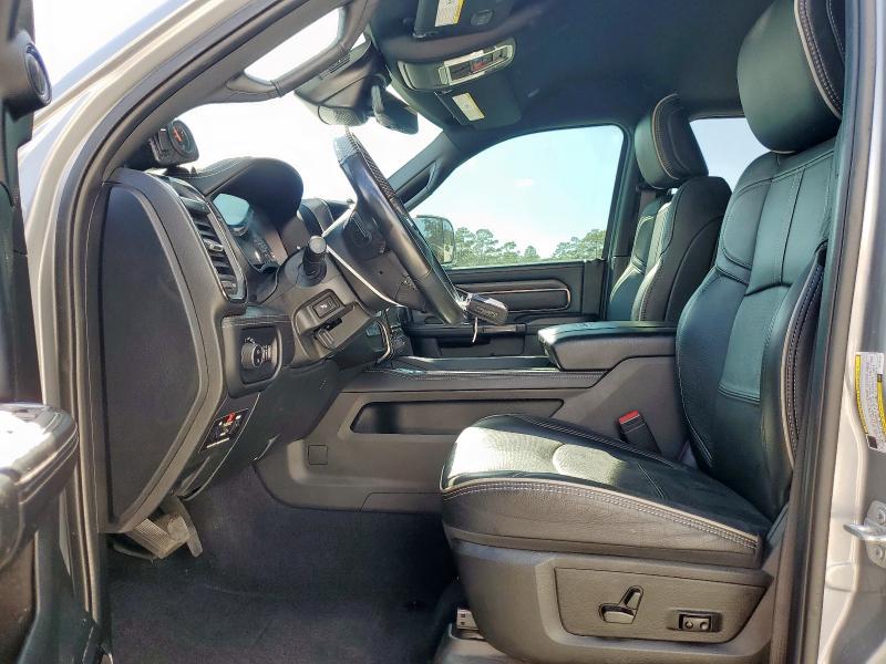 صورة رقم 7 من المزاد - 2022 RAM 5500 مع VIN 3C7WRNEL3NG283709