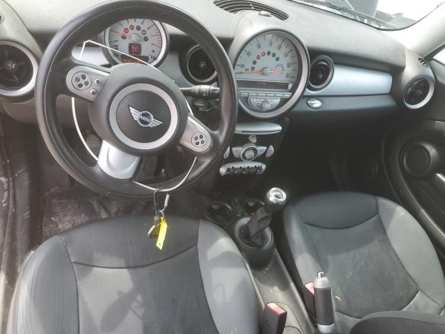 Photo 8 from auction – 2007 MINI COOPER with VIN WMWMF33527TU62025
