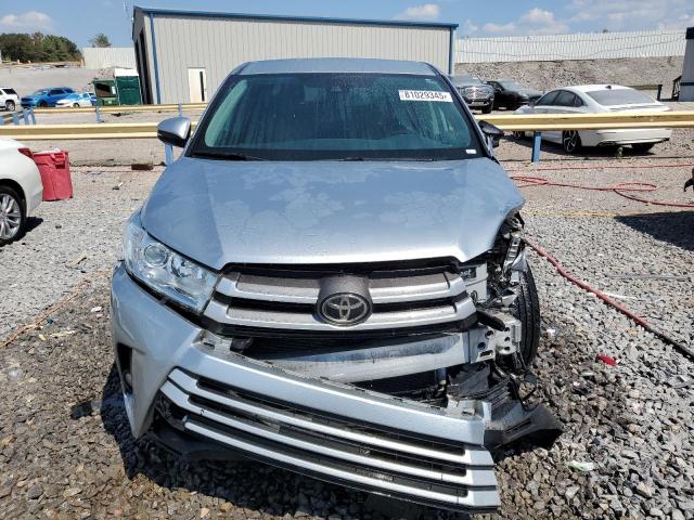 Photo 5 from auction – 2018 TOYOTA HIGHLANDER with VIN 5TDZZRFH1JS286020