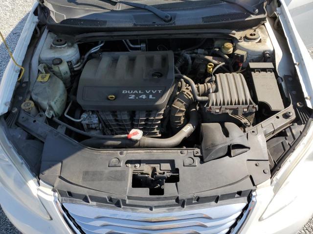 Photo 11 from auction – 2012 CHRYSLER 200 LX with VIN 1C3CCBAB3CN318514