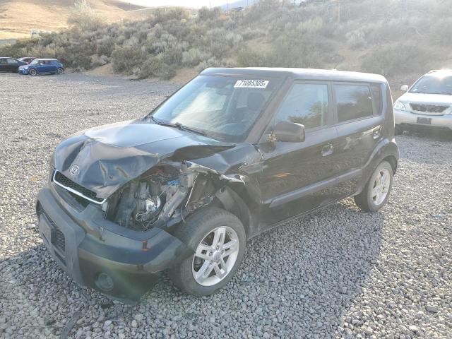 KIA SOUL + 2010 with VIN KNDJT2A29A7144632 - Photo from auction