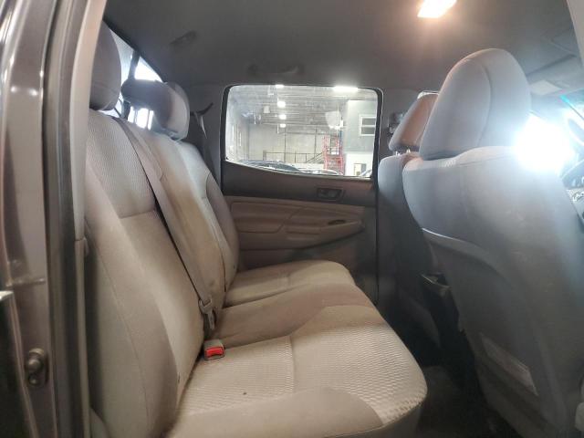 Photo 10 from auction – 2015 TOYOTA TACOMA DOU with VIN 3TMLU4EN1FM164909