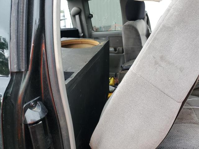 Photo 10 from auction – 2000 CHEVROLET SILVERADO with VIN 2GCEC19V2Y1230320