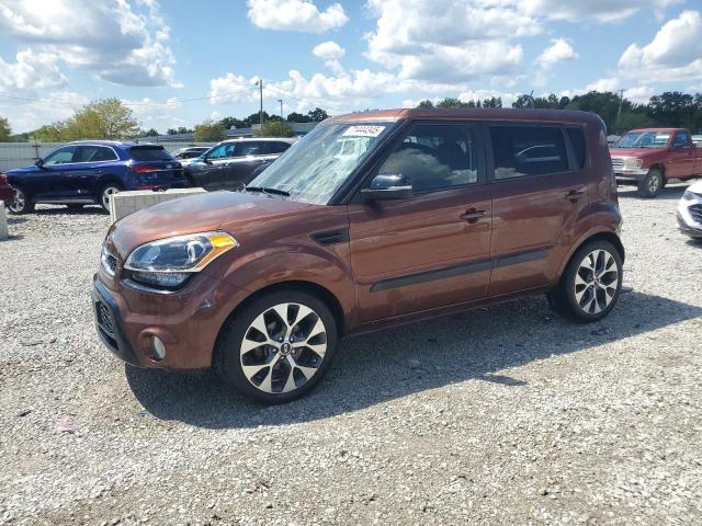 KIA SOUL + 2012 with VIN KNDJT2A61C7421988 - Photo from auction