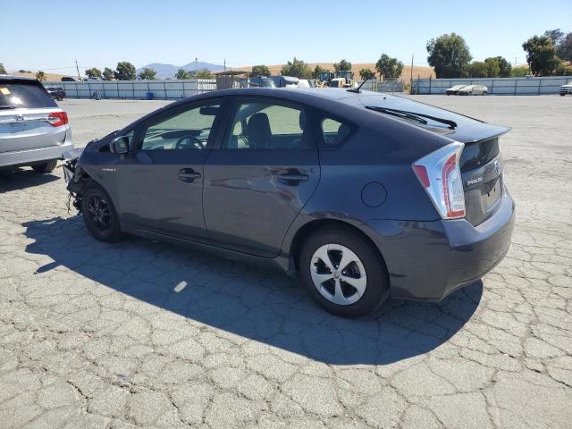 Photo 2 from auction – 2013 TOYOTA PRIUS with VIN JTDKN3DU1D5689256