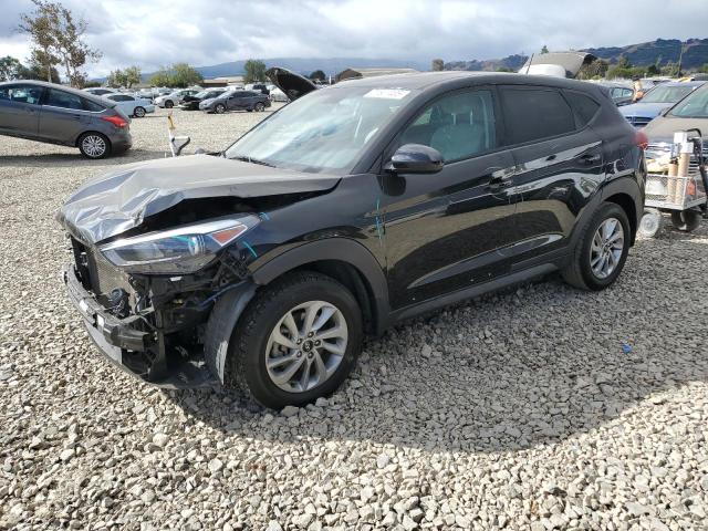 HYUNDAI TUCSON SE 2017 with VIN KM8J23A40HU376554 - Photo from auction