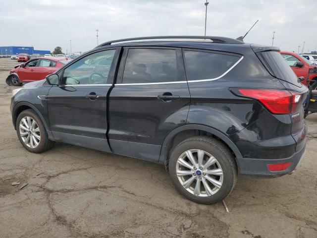 Photo 2 from auction – 2019 FORD ESCAPE SEL with VIN 1FMCU9HD0KUB54874