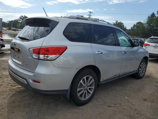 Photo 3 from auction – 2013 NISSAN PATHFINDER with VIN 5N1AR2MN5DC660451