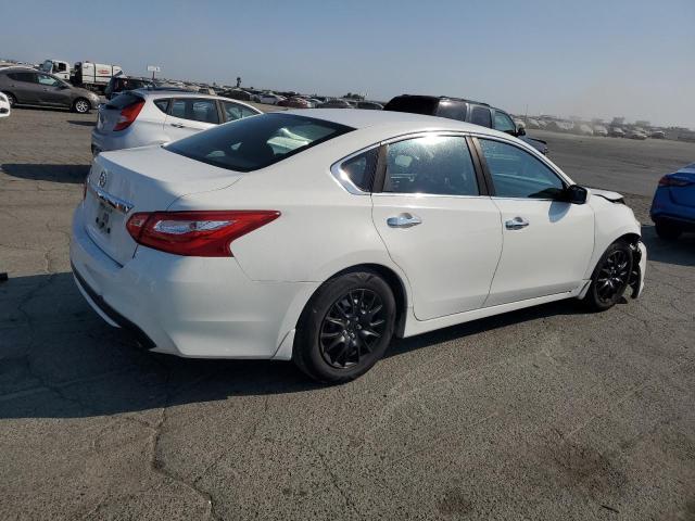 Photo 3 from auction – 2016 NISSAN ALTIMA 2.5 with VIN 1N4AL3AP8GN320517