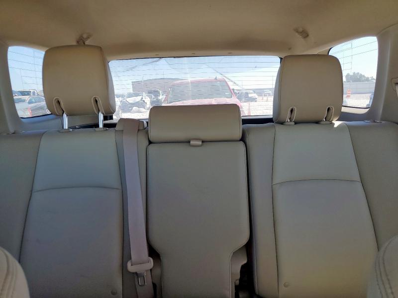 Photo 10 from auction – 2016 TOYOTA 4RUNNER SR with VIN JTEBU5JR0G5290305