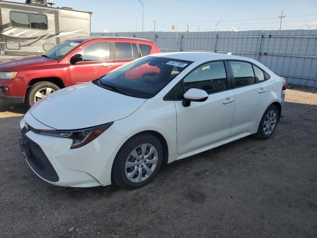 TOYOTA COROLLA LE 2022 with VIN JTDEPMAE3N3015679 - Photo from auction
