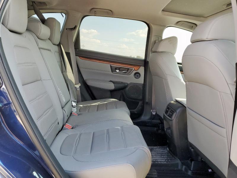 Photo 11 from auction – 2019 HONDA CR-V with VIN 7FARW1H97KE015652