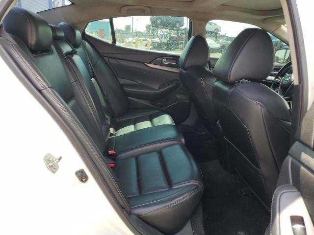 Photo 10 from auction – 2017 NISSAN MAXIMA 3.5 with VIN 1N4AA6AP2HC385609