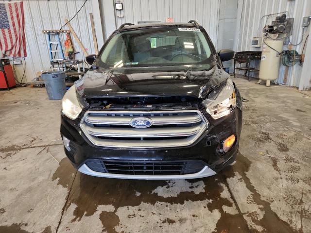 Foto 5 de la subasta – 2017 FORD ESCAPE SE con VIN 1FMCU0GD2HUD09446