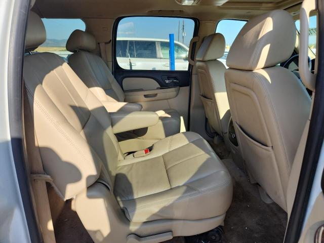 Photo 11 from auction – 2008 CHEVROLET SUBURBAN with VIN 1GNFK16338J250728