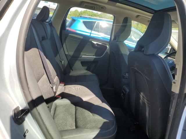 Photo 11 from auction – 2010 VOLVO XC60 3.2 with VIN YV4960DL6A2099484
