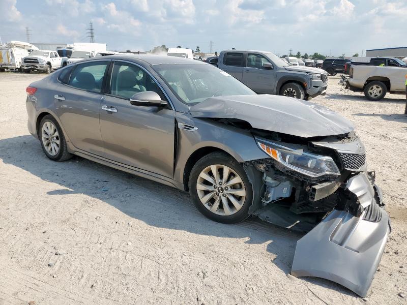 Photo 4 from auction – 2016 KIA OPTIMA EX with VIN 5XXGU4L33GG018209