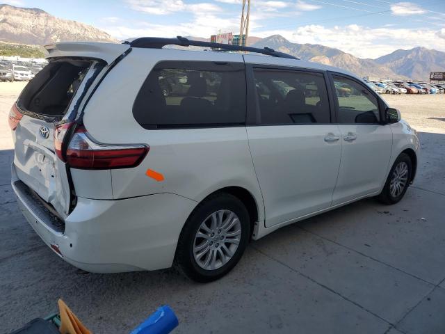 Photo 3 from auction – 2016 TOYOTA SIENNA XLE with VIN 5TDYK3DC2GS755161