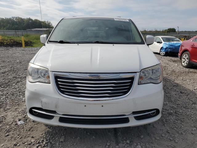 Photo 5 from auction – 2015 CHRYSLER TOWN & COU with VIN 2C4RC1BG7FR571353