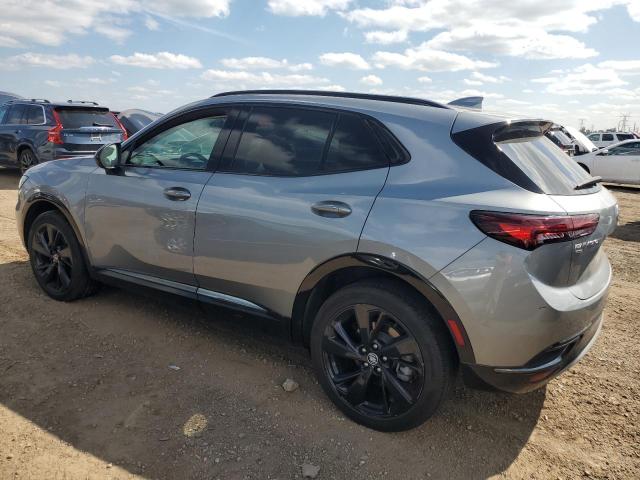 Foto 2 de la subasta – 2023 BUICK ENVISION ESSENCE con VIN LRBFZPR40PD200473