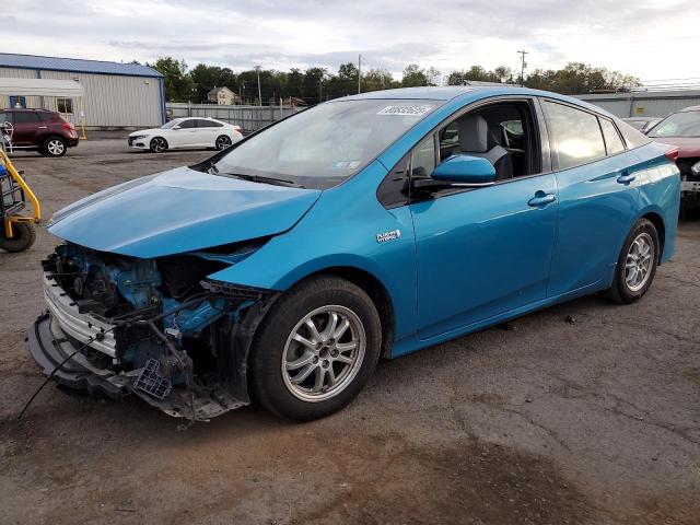 TOYOTA PRIUS PRIM 2017 with VIN JTDKARFPXH3040174 - Photo from auction