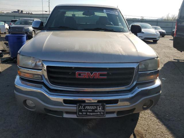 Photo 5 from auction – 2004 GMC NEW SIERRA with VIN 2GTEC19V441220589