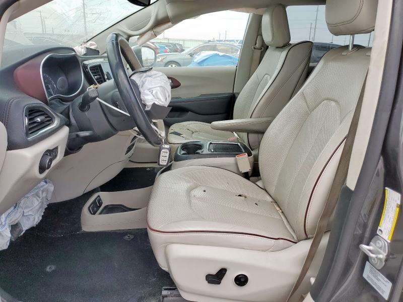 Photo 7 from auction – 2017 CHRYSLER PACIFICA L with VIN 2C4RC1GGXHR851117