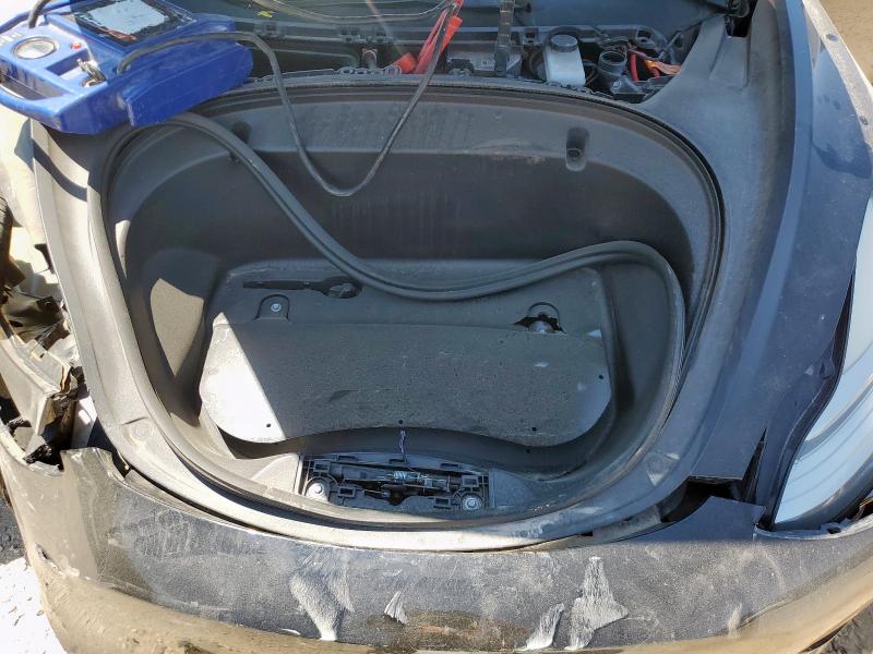 Photo 11 from auction – 2018 TESLA MODEL 3 with VIN 5YJ3E1EA6JF148503