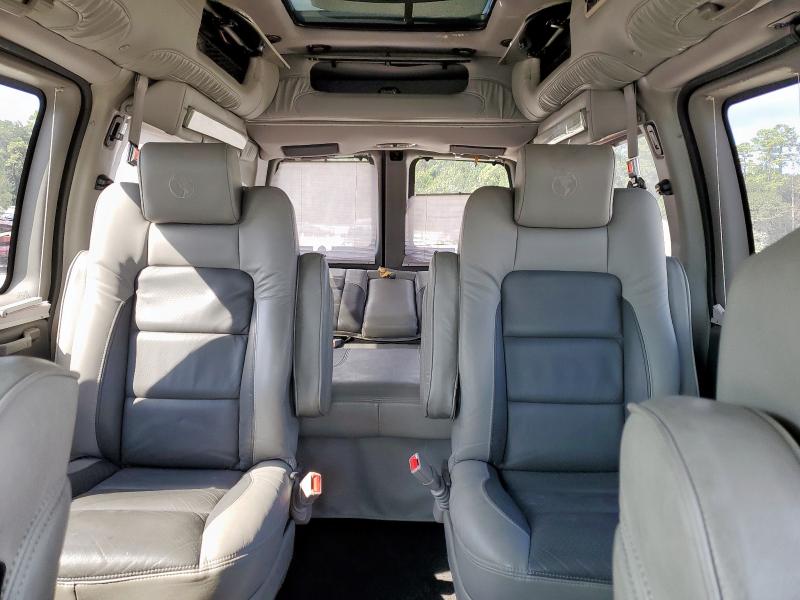 Photo 10 from auction – 2011 GMC SAVANA RV with VIN 1GDS7DC49B1117899