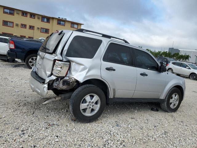 Photo 3 from auction – 2011 FORD ESCAPE XLS with VIN 1FMCU0C78BKC60109