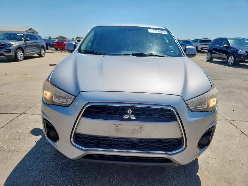 Photo 5 from auction – 2015 MITSUBISHI OUTLANDER with VIN 4A4AR3AU1FE038290