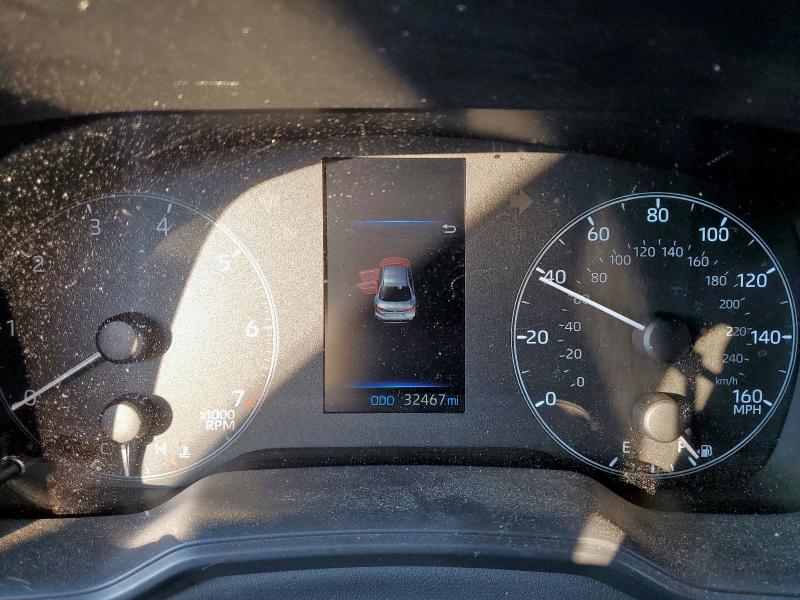 Photo 9 from auction – 2025 TOYOTA COROLLA LE with VIN JTDBCMFE0S3079939
