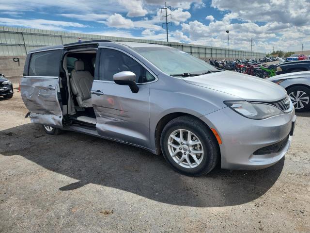 Photo 4 from auction – 2021 CHRYSLER VOYAGER LX with VIN 2C4RC1DG8MR519563