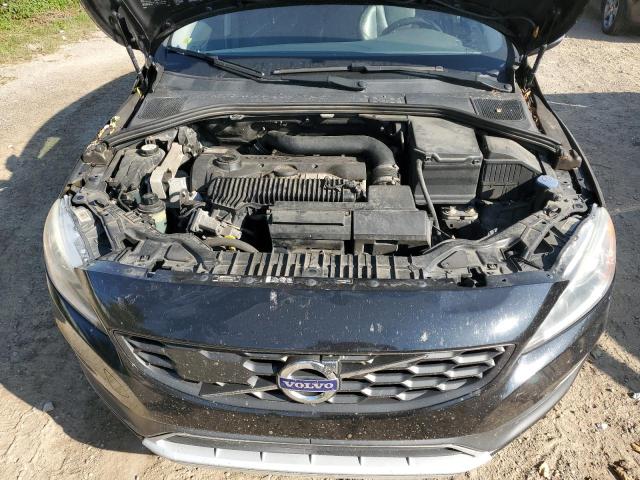 Photo 11 from auction – 2016 VOLVO V60 CROSS with VIN YV4612HK2G1003766
