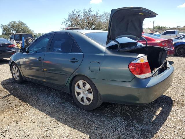 Photo 2 from auction – 2005 TOYOTA CAMRY LE with VIN 4T1BF30K65U104806
