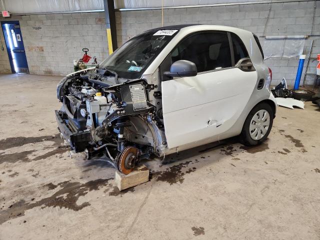 SMART FORTWO 2016 with VIN WMEFJ5DA9GK127823 - Photo from auction
