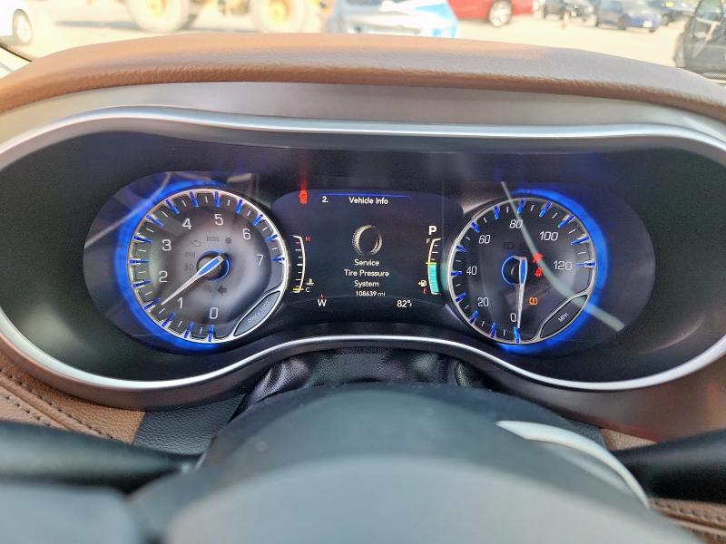Photo 9 from auction – 2017 CHRYSLER PACIFICA L with VIN 2C4RC1GG4HR591720