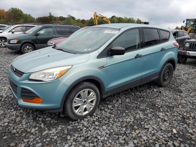 FORD ESCAPE S 2013 con VIN 1FMCU0F72DUA30150 - Foto de la subasta