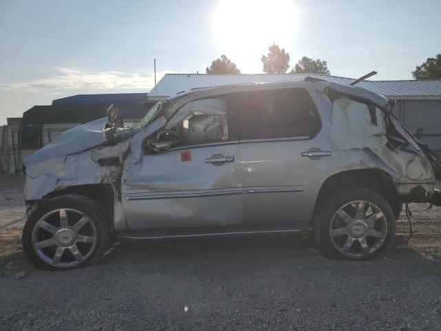 Photo 10 from auction – 2010 CADILLAC ESCALADE L with VIN 1GYUKBEF5AR110246