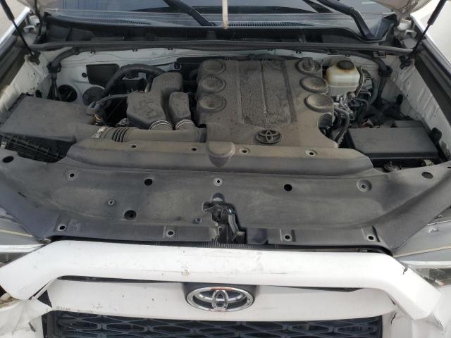 Photo 12 from auction – 2014 TOYOTA 4RUNNER SR5 with VIN JTEZU5JR4E5079765