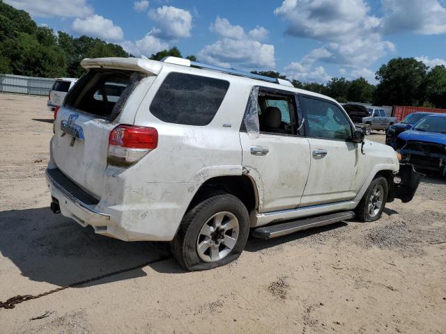 Photo 3 from auction – 2011 TOYT 4RUNNER SR5 with VIN JTEZU5JR0B5019297