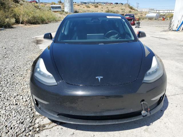 Photo 5 from auction – 2018 TESLA MODEL 3 with VIN 5YJ3E1EB3JF183718