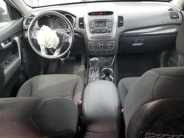 Photo 8 from auction – 2015 KIA SORENTO LX with VIN 5XYKT4A63FG552170