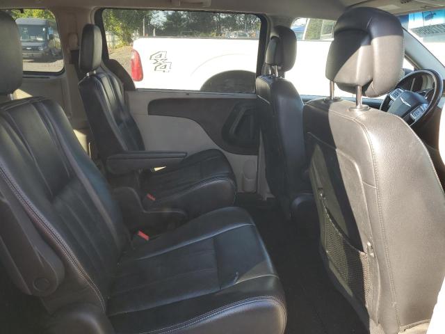 Photo 11 from auction – 2011 CHRYSLER TOWN & COU with VIN 2A4RR8DG0BR659167