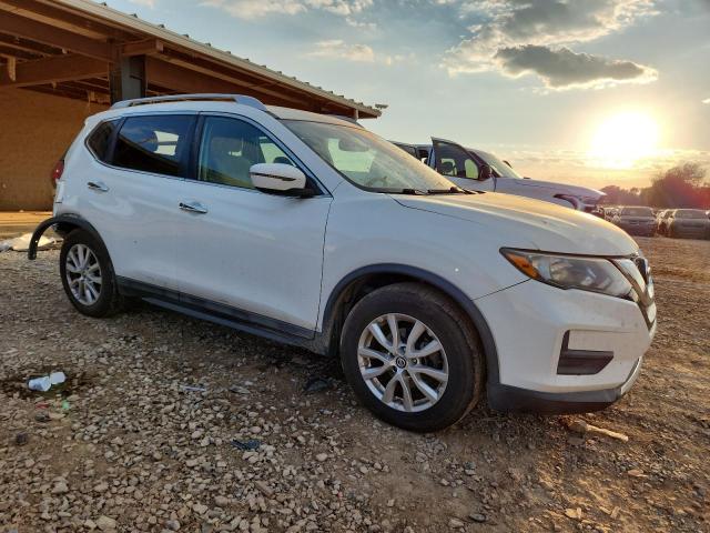 Photo 4 from auction – 2017 NISSAN ROGUE S with VIN 5N1AT2MT6HC731131