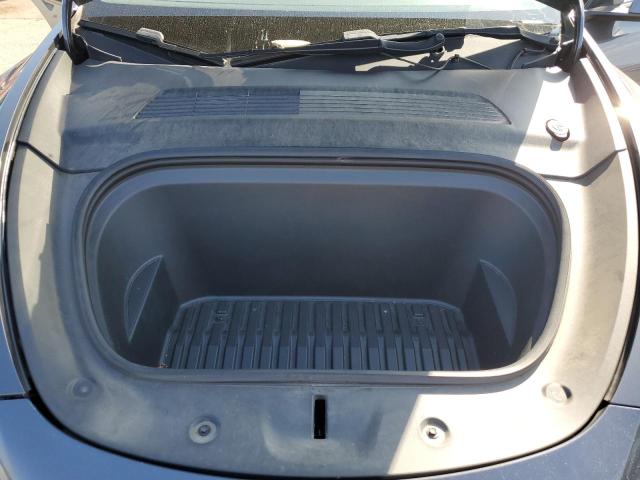 Photo 11 from auction – 2020 TESLA MODEL Y with VIN 5YJYGDEE2LF047515
