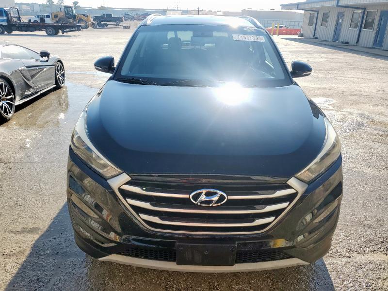 Photo 5 from auction – 2017 HYUNDAI TUCSON LIM with VIN KM8J33A2XHU358753