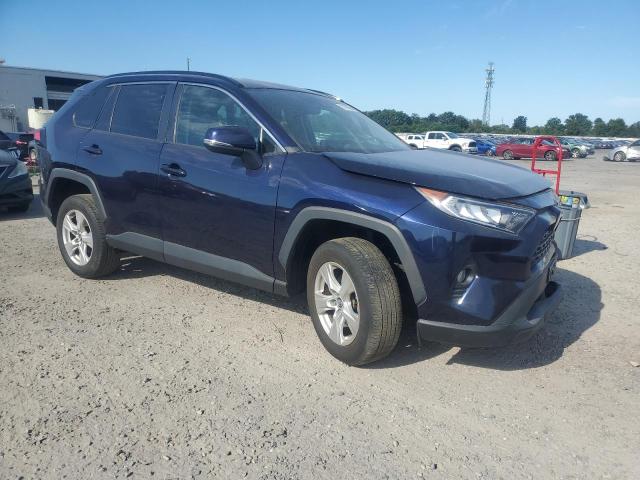 Photo 4 from auction – 2021 TOYOTA RAV4 XLE with VIN 2T3P1RFVXMW164795