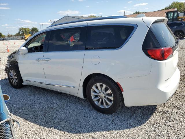 Photo 2 from auction – 2018 CHRYSLER PACIFICA T with VIN 2C4RC1BG9JR141512
