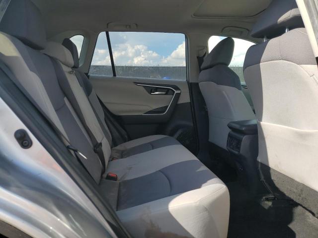 Photo 11 from auction – 2019 TOYOTA RAV4 XLE with VIN JTMP1RFV1KJ008916